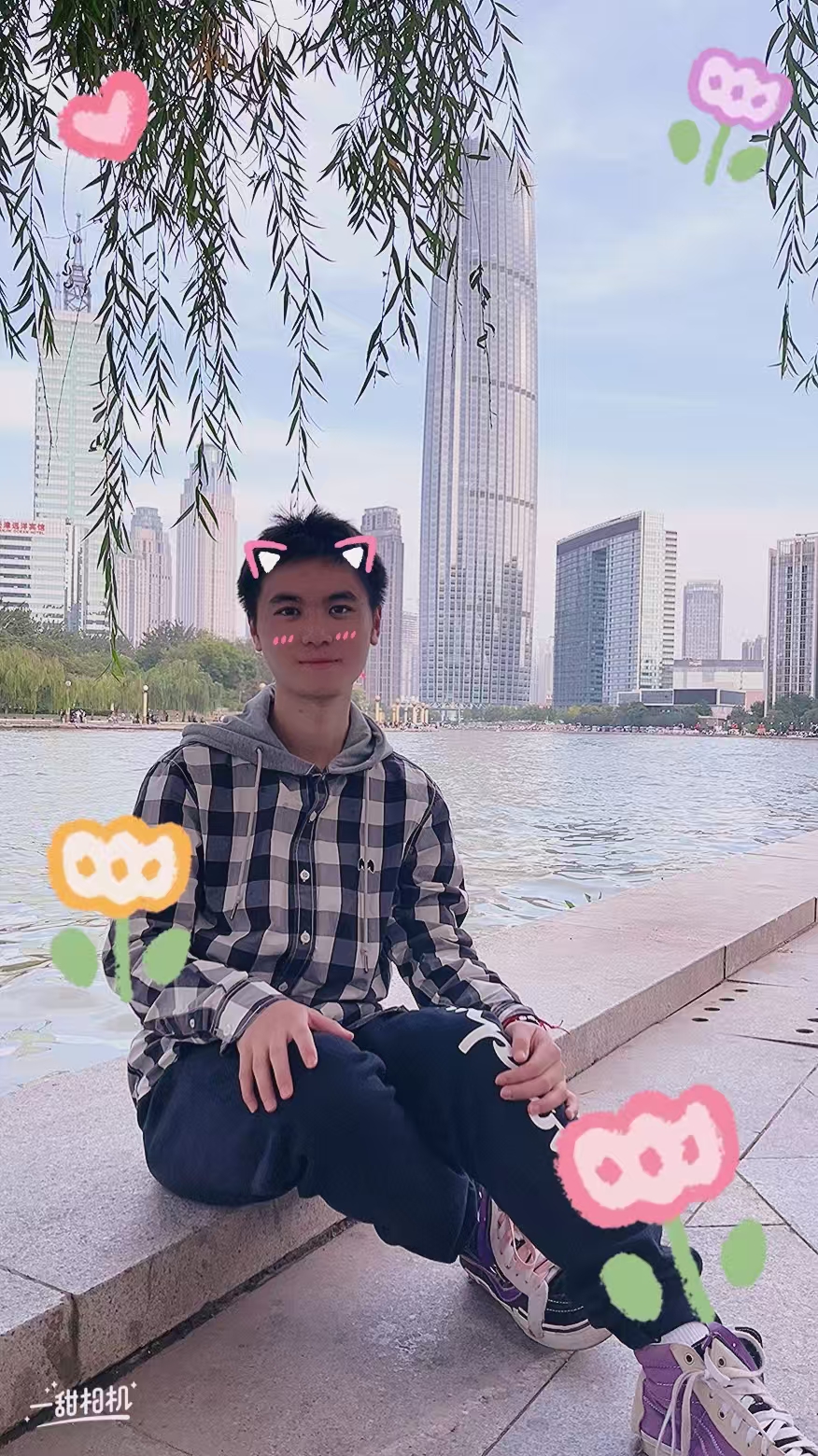 墨海寻珠的主人公